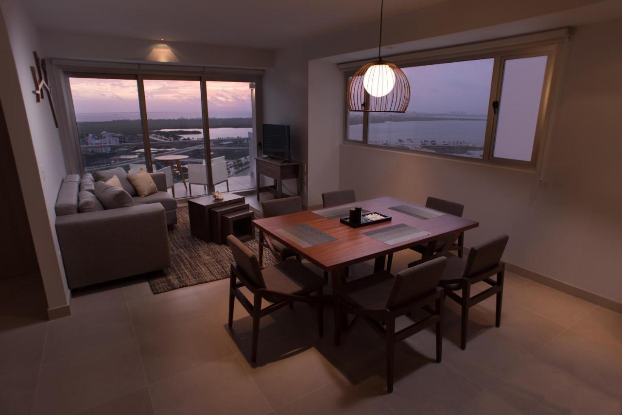 Malecon Rentals Cancun Bagian luar foto