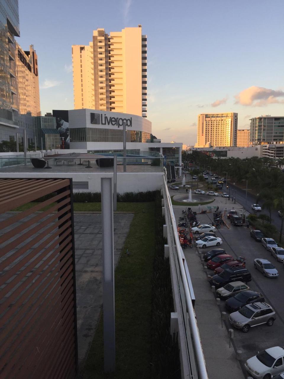 Malecon Rentals Cancun Bagian luar foto